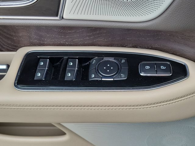 Certified 2022 Lincoln Navigator L Reserve RWD image 18