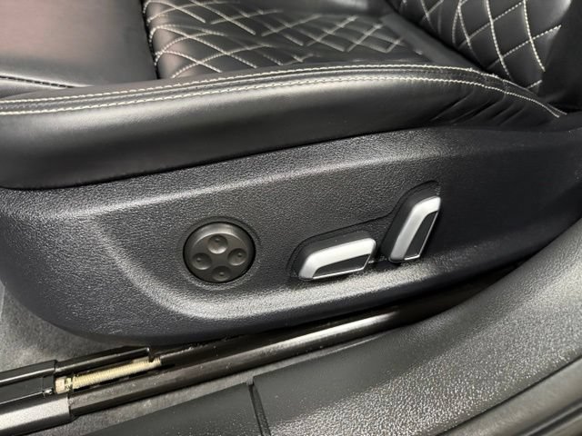 Used 2018 Audi S6 Premium Plus w/ S Sport Package AWD/4WD image 25