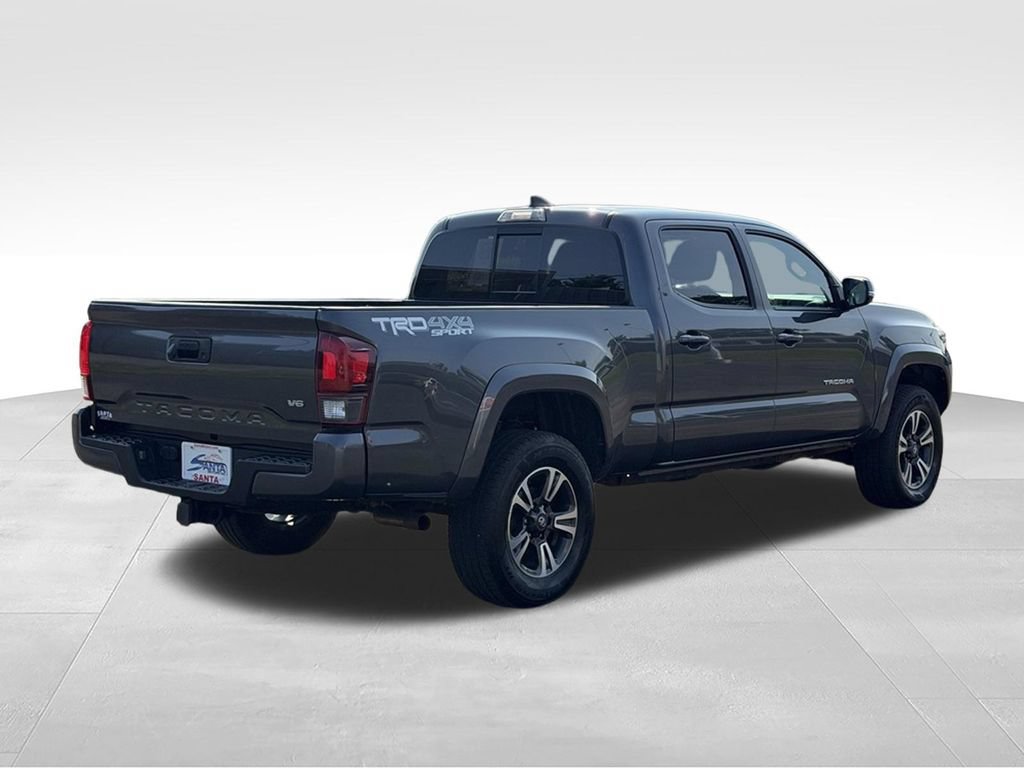 Used 2018 Toyota Tacoma TRD Sport AWD/4WD image 15