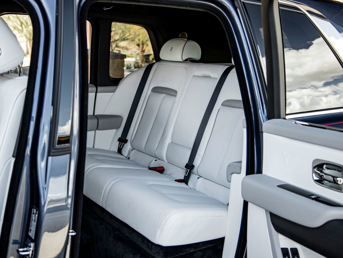 Certified 2024 Rolls-Royce Cullinan w/ Cullinan Package image 8