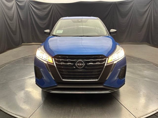 Used 2025 Nissan Kicks Play S image 16