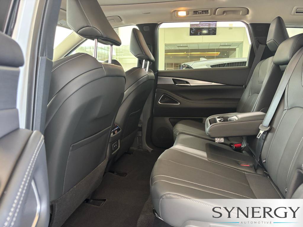 New 2027 INFINITI QX60 Luxe FWD image 25