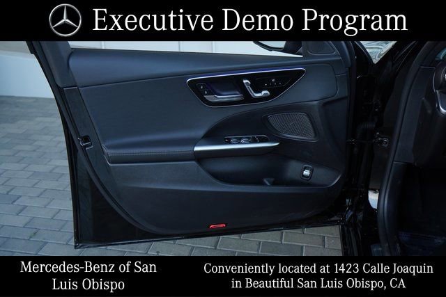 Used 2025 Mercedes-Benz C 300 Sedan image 16