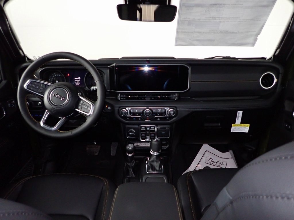 New 2024 Jeep Wrangler Unlimited Sahara w/ Technology Group image 17