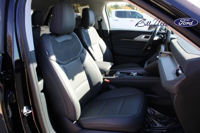 New 2026 Ford Explorer Active w/ Active Comfort Package image 7