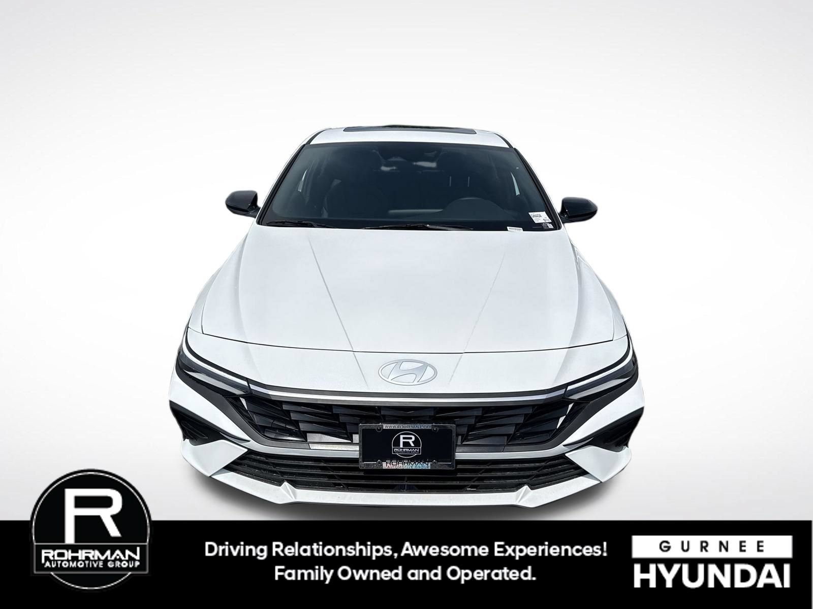New 2026 Hyundai Elantra SEL Sport FWD image 3