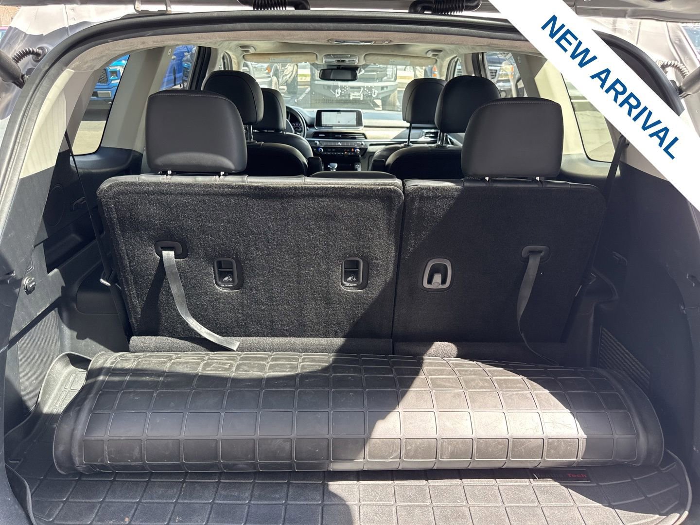 Used 2022 Kia Telluride SX w/ SX Prestige Package image 14