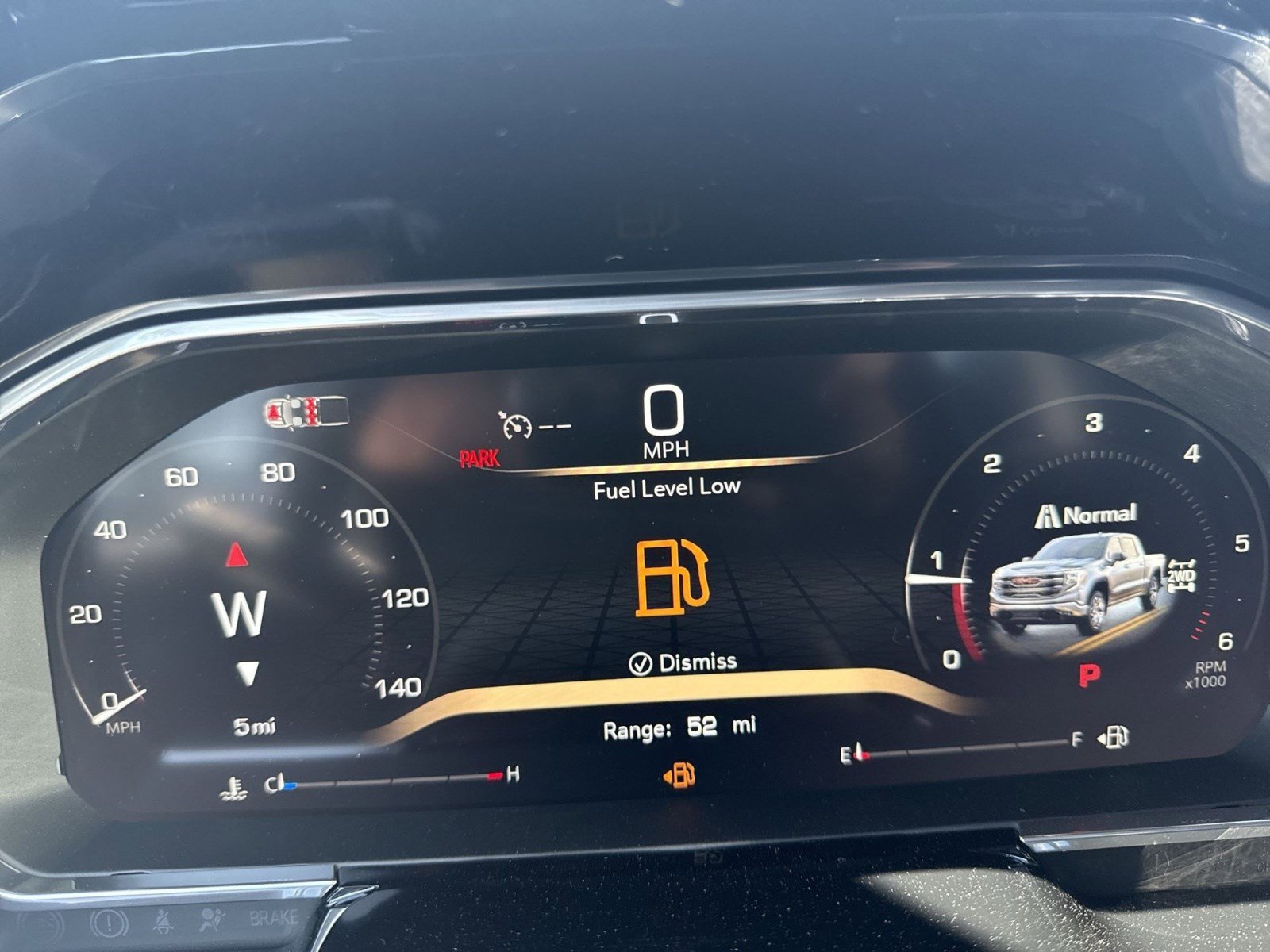 New 2026 GMC Sierra 1500 SLT image 14