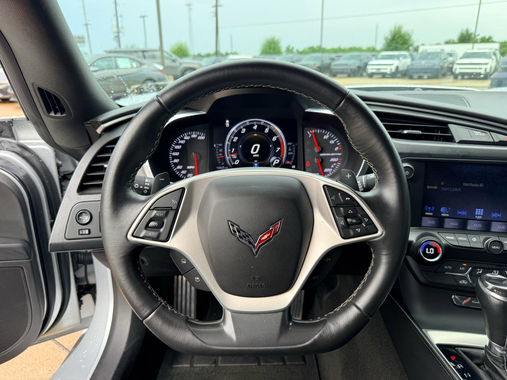 Used 2016 Chevrolet Corvette Stingray Coupe RWD image 18