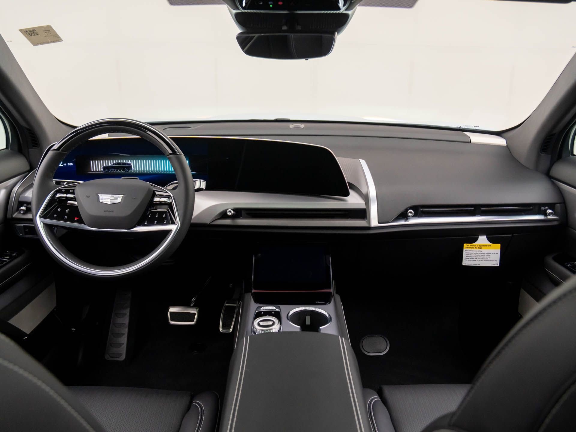 New 2026 Cadillac Vistiq Sport w/ LPO, Floor Liner Package image 17