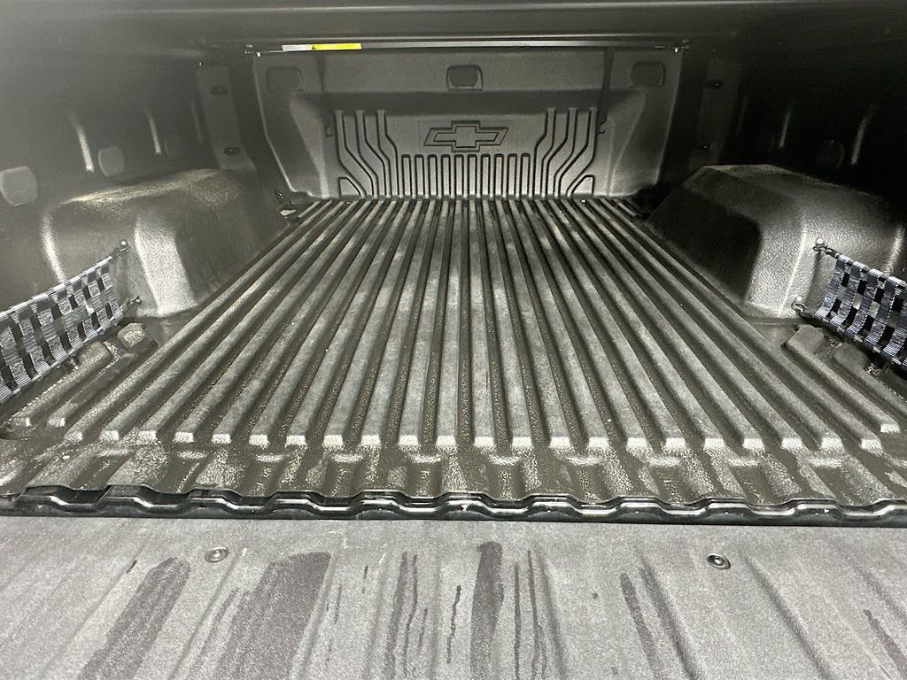 Used 2024 Chevrolet Silverado 1500 LT image 32