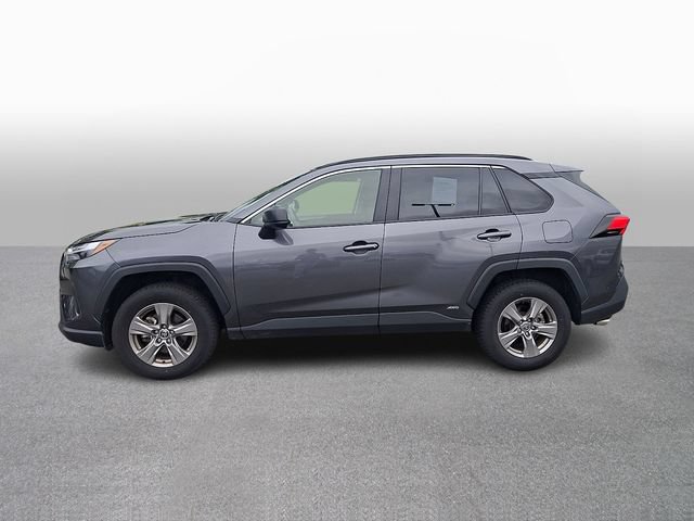 Used 2025 Toyota RAV4 LE AWD/4WD image 7