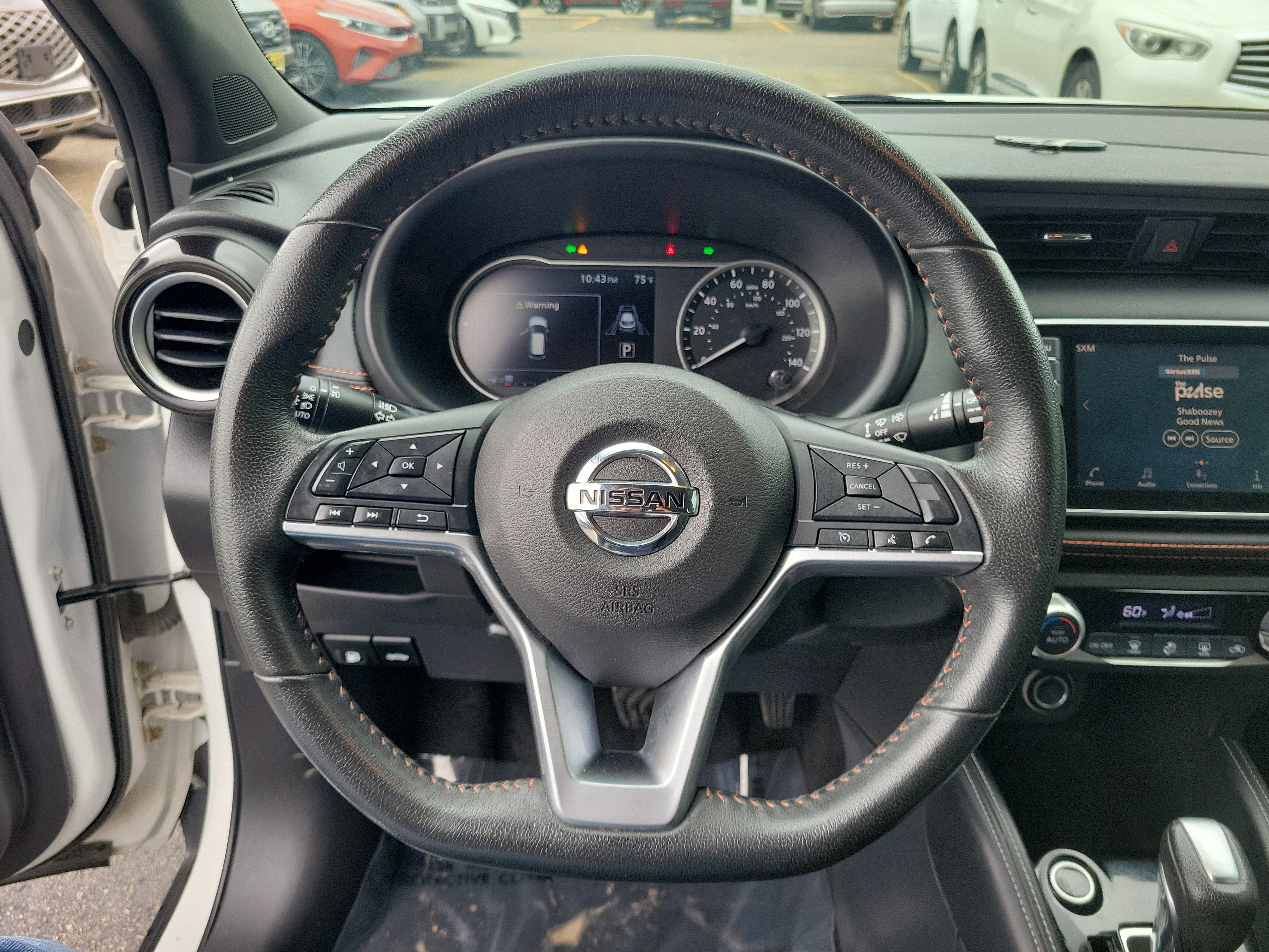 Used 2020 Nissan Kicks SR FWD image 21