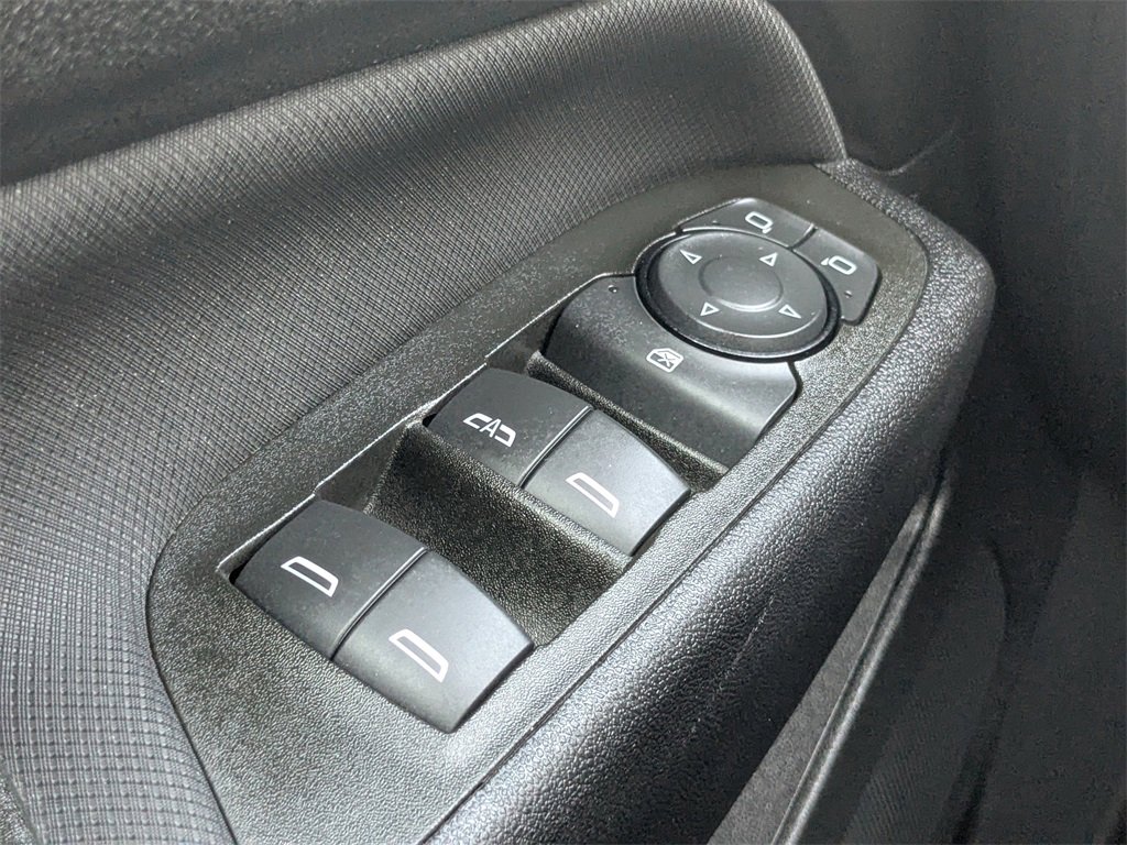 Used 2023 Chevrolet Equinox RS image 20