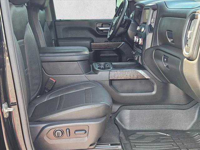 Used 2023 GMC Sierra 2500 Denali w/ Denali Ultimate Package image 22