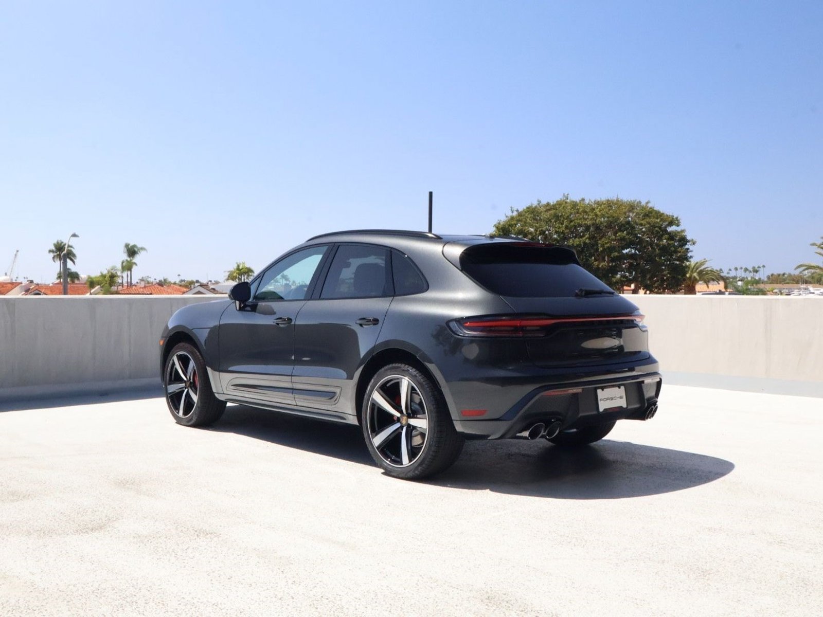 Used 2026 Porsche Macan S AWD/4WD image 3