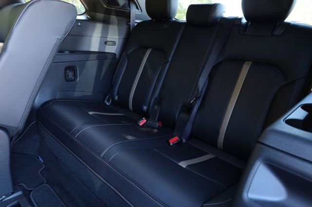 Used 2025 MAZDA CX-90 3.3 Turbo S w/ Premium Package image 9