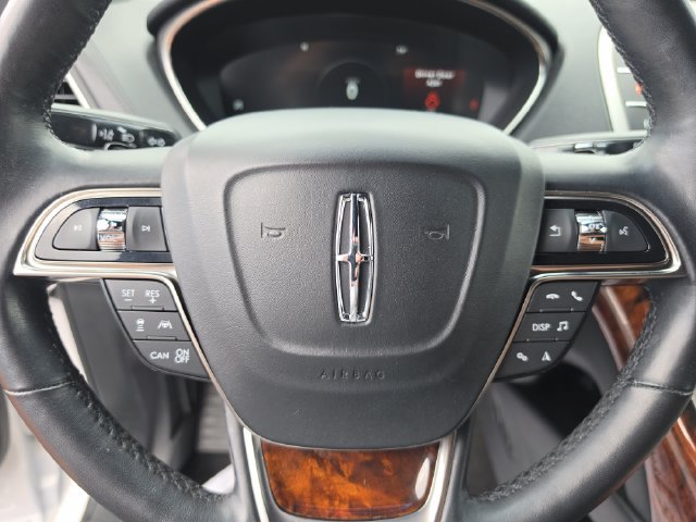 Used 2019 Lincoln Nautilus Reserve FWD image 41