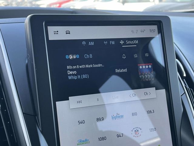 Used 2024 Ford Edge SE image 28