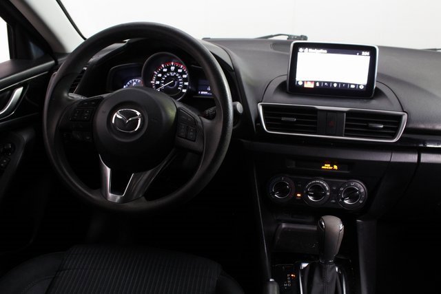 Used 2016 MAZDA MAZDA3 i Sport w/ Preferred Equipment Package image 10