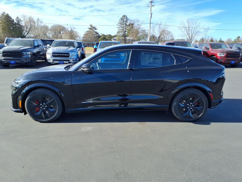 New 2025 Ford Mustang Mach-E GT video 2