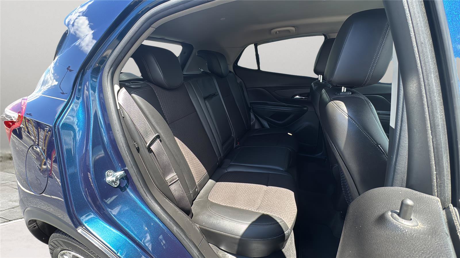 Used 2019 Buick Encore Preferred FWD image 22