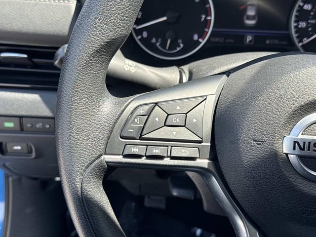 Used 2023 Nissan Sentra SV FWD image 23