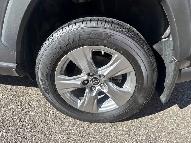 Used 2023 Toyota RAV4 LE image 16