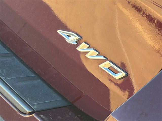 Used 2022 Ford Explorer XLT w/ Equipment Group 202A image 9