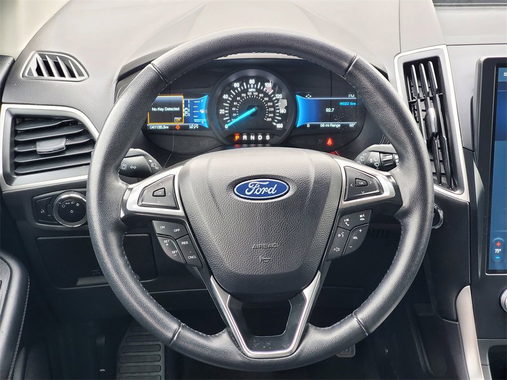 Used 2024 Ford Edge SEL image 23