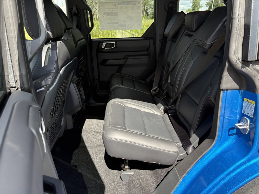 New 2025 Ford Bronco Badlands image 27
