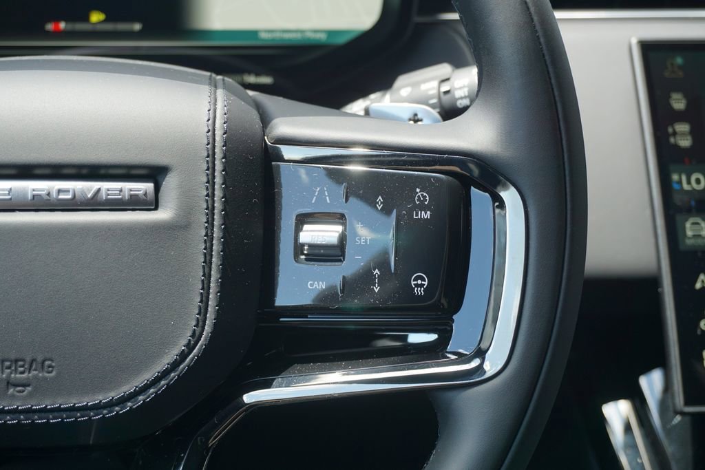 New 2025 Land Rover Range Rover Sport Dynamic SE image 13