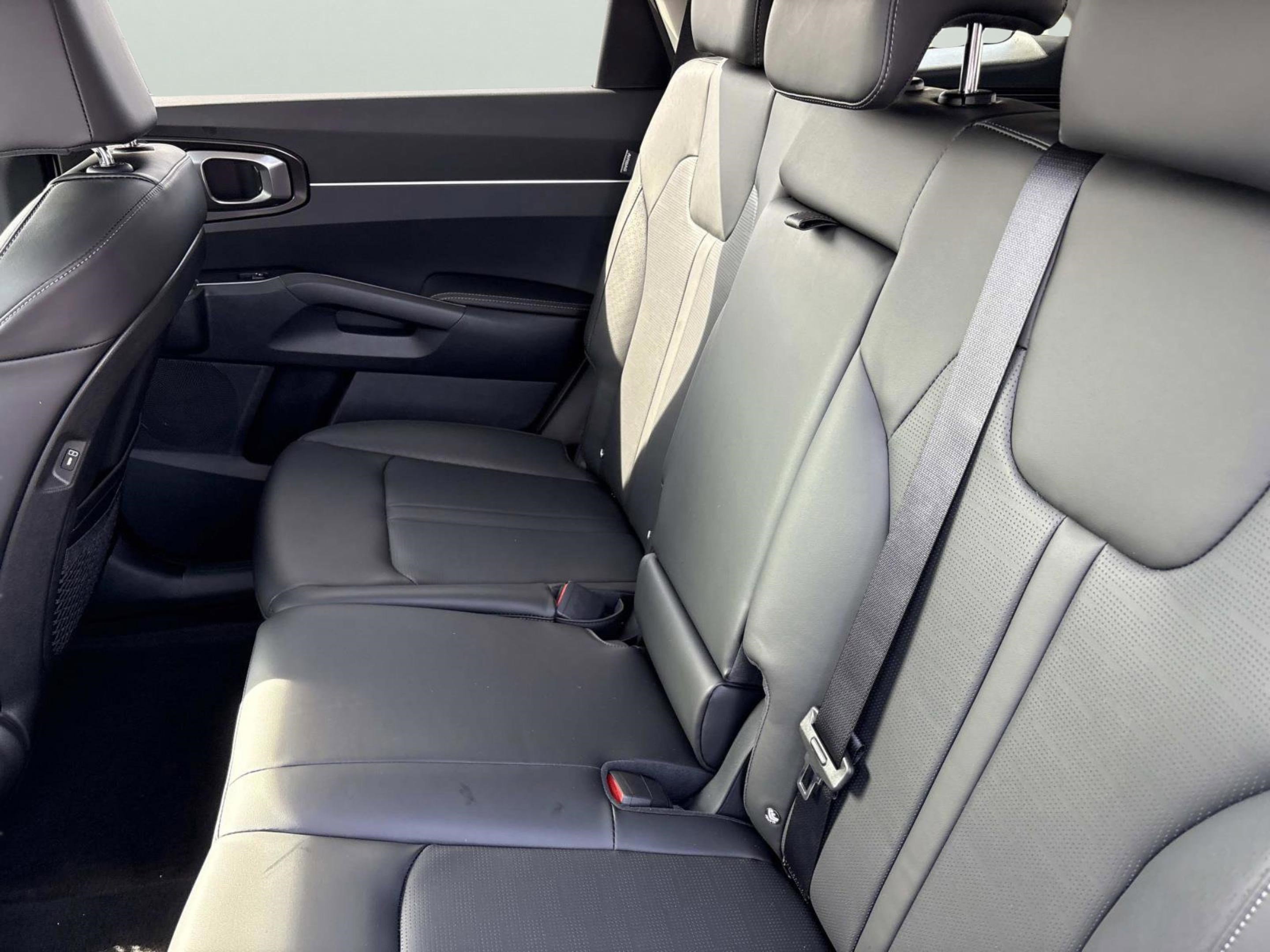 New 2026 Kia Sorento EX image 18
