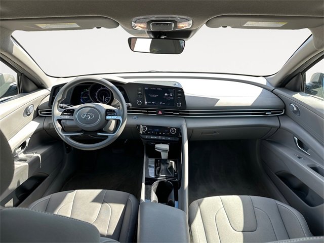 Used 2023 Hyundai Elantra Blue w/ Preferred Accessory Package image 10