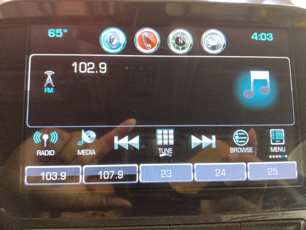 Used 2018 Chevrolet Equinox LT w/ Sun & Infotainment Package FWD image 25