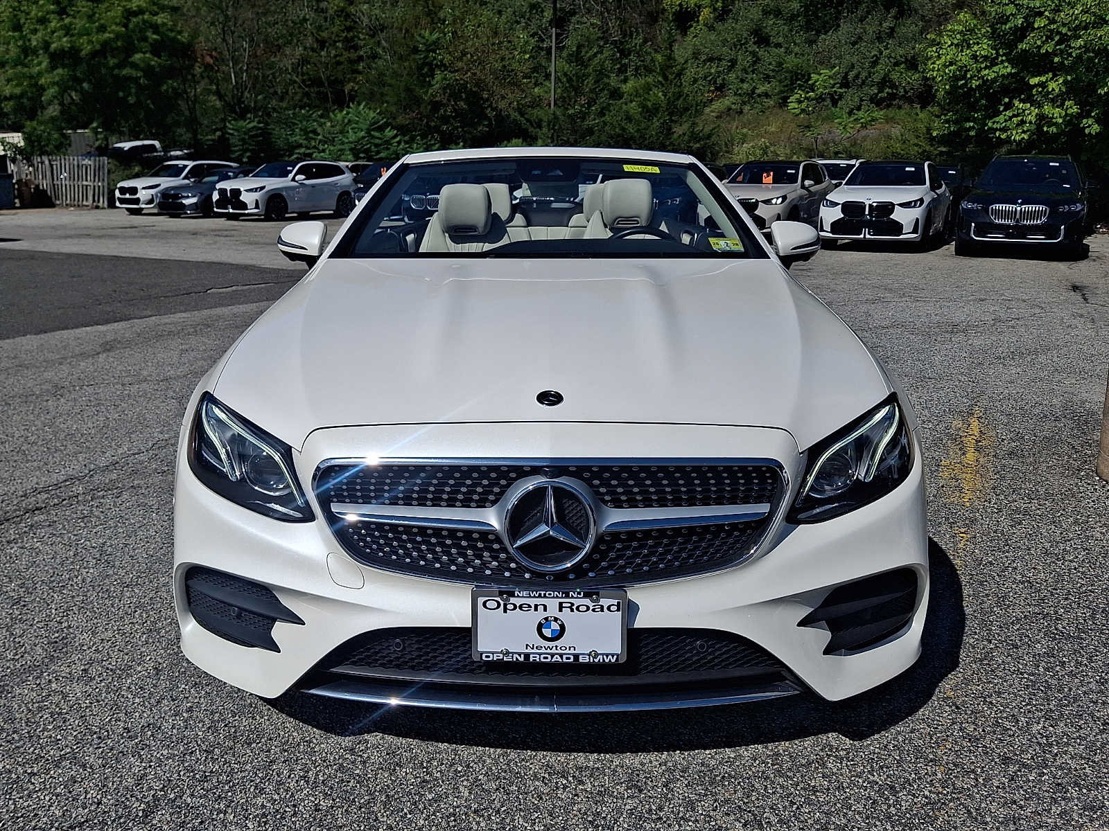 Used 2019 Mercedes-Benz E 450 4MATIC Cabriolet image 2