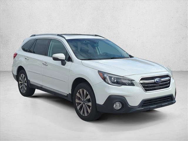 Used 2019 Subaru Outback 2.5i Touring AWD/4WD image 3