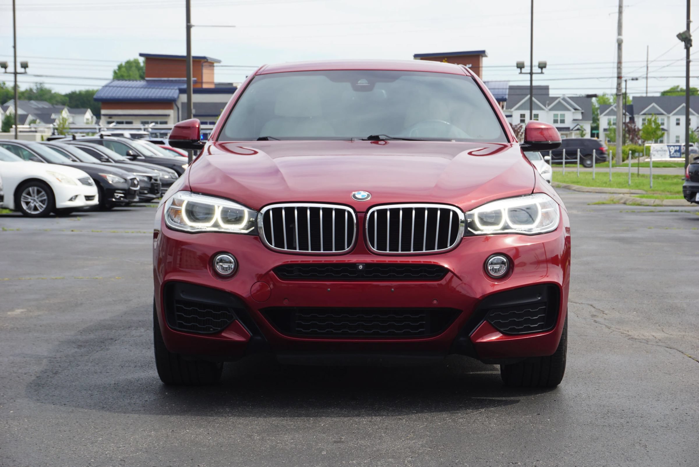 Used 2015 BMW X6 xDrive50i w/ Executive Package AWD/4WD image 2