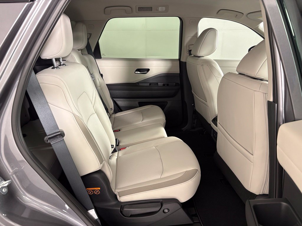 New 2026 Nissan Pathfinder SL FWD image 43