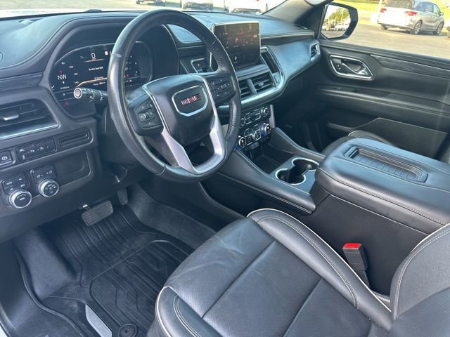 Used 2023 GMC Yukon SLT AWD/4WD image 12