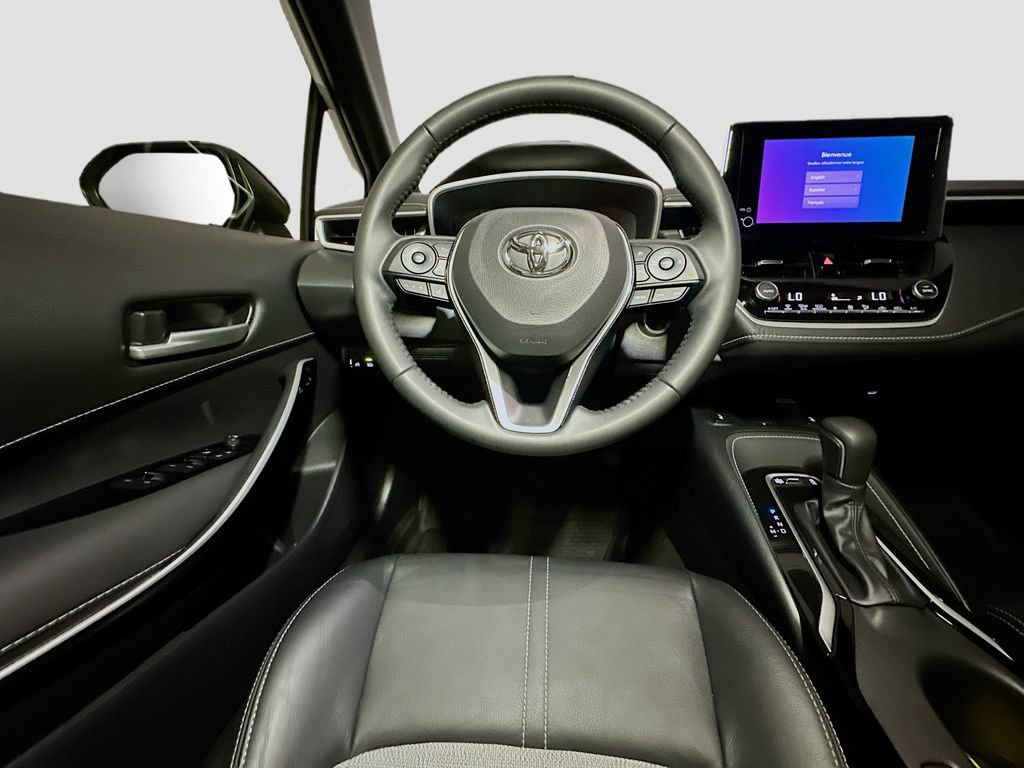 Certified 2025 Toyota Corolla XSE FWD image 30
