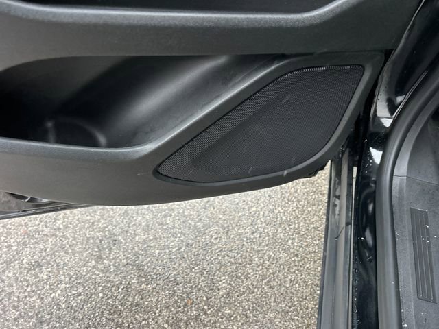 Used 2023 GMC Terrain AT4 image 41