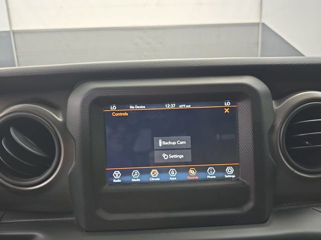 Used 2021 Jeep Wrangler Unlimited Sport image 32