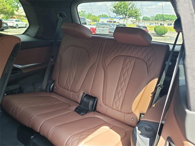 New 2026 BMW X7 xDrive40i w/ M Sport Package image 14