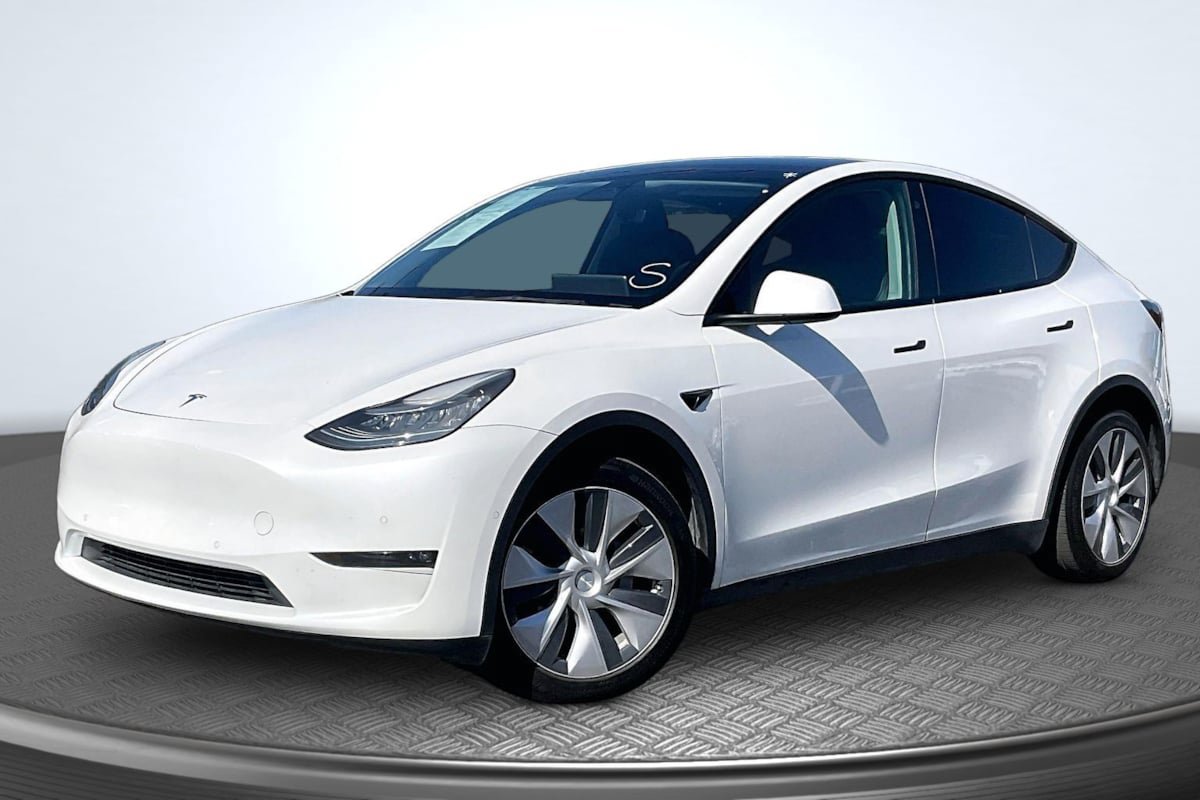 Used 2021 Tesla Model Y Long Range AWD/4WD image 12