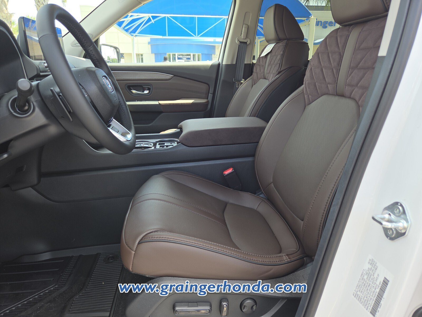 New 2026 Honda Pilot Elite image 9