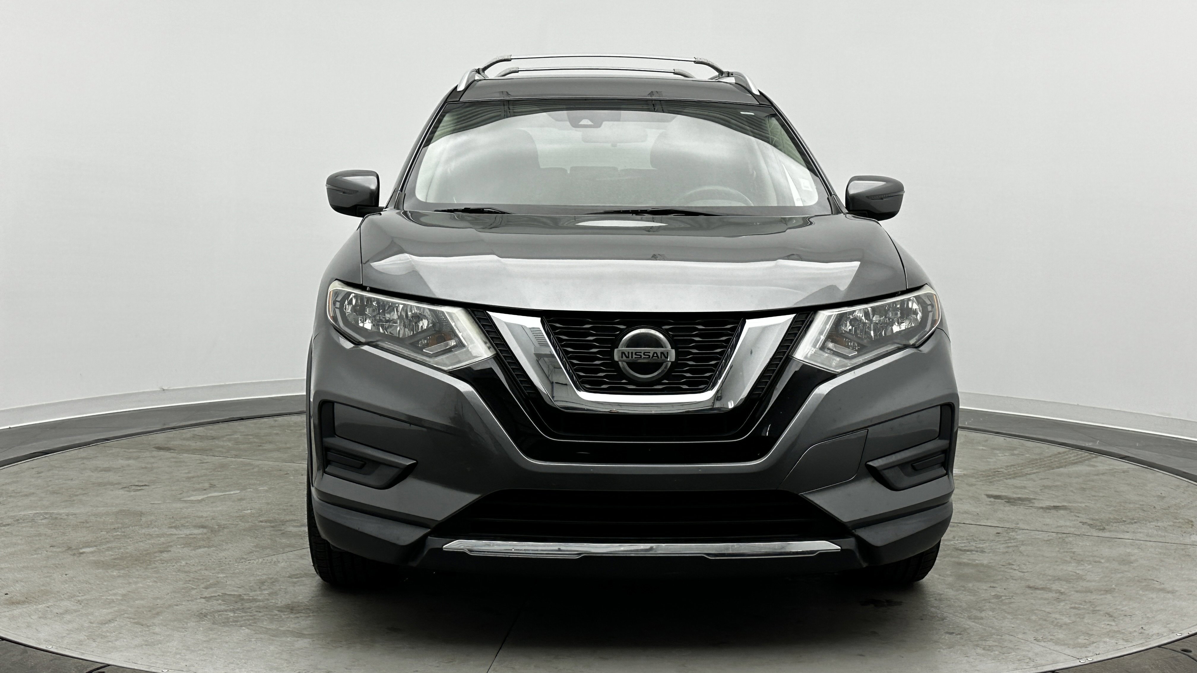 Used 2019 Nissan Rogue S w/ Special Edition Package image 2