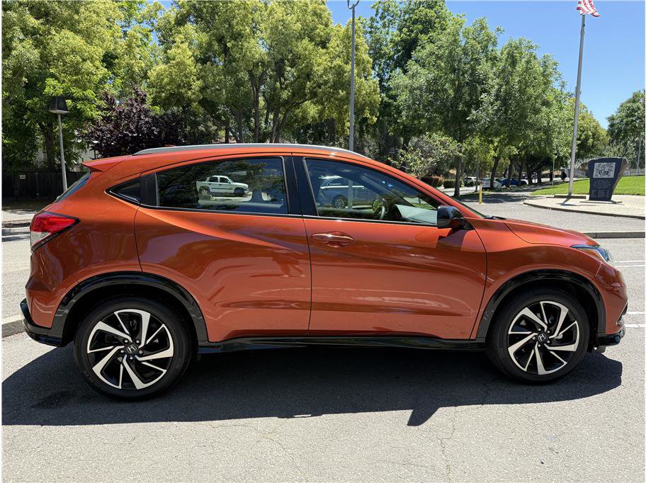 Used 2019 Honda HR-V Sport image 6