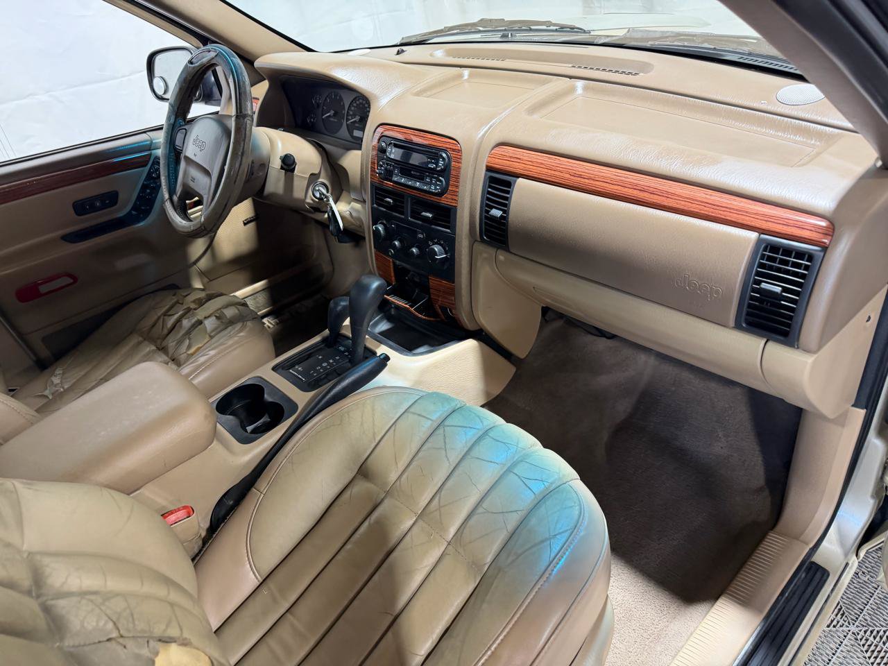 Used 1999 Jeep Grand Cherokee Limited AWD/4WD image 14