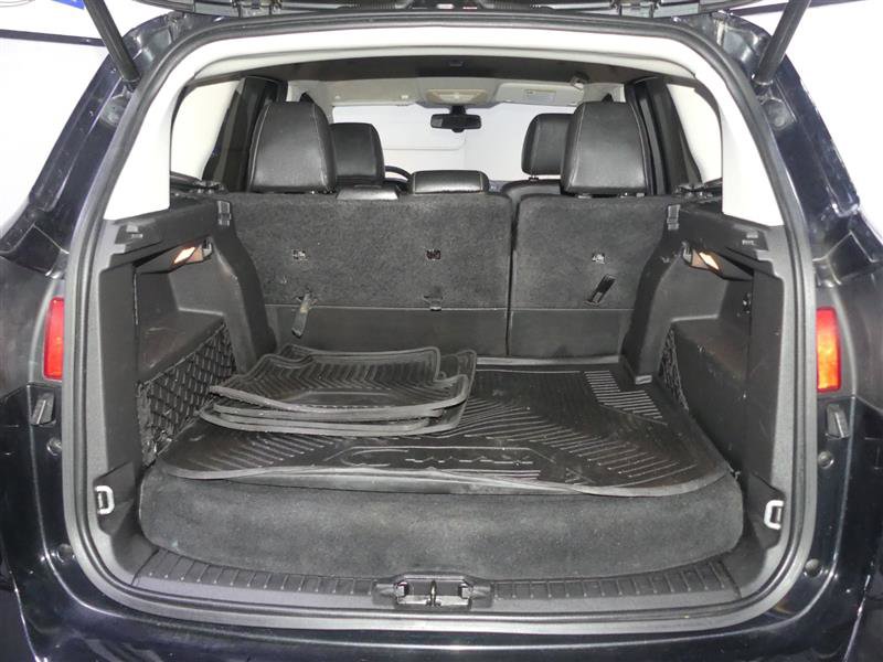 Used 2015 Ford C-MAX SEL w/ Equipment Group 302A image 9